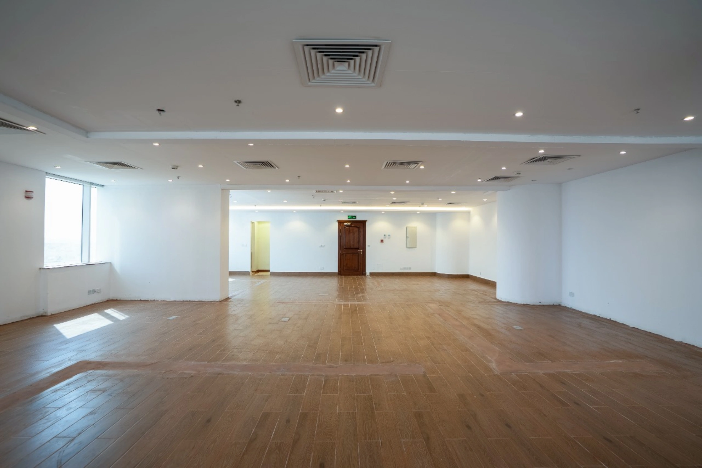 WhatsApp Image 2025-11-19 at 3.06.11 PM (2)