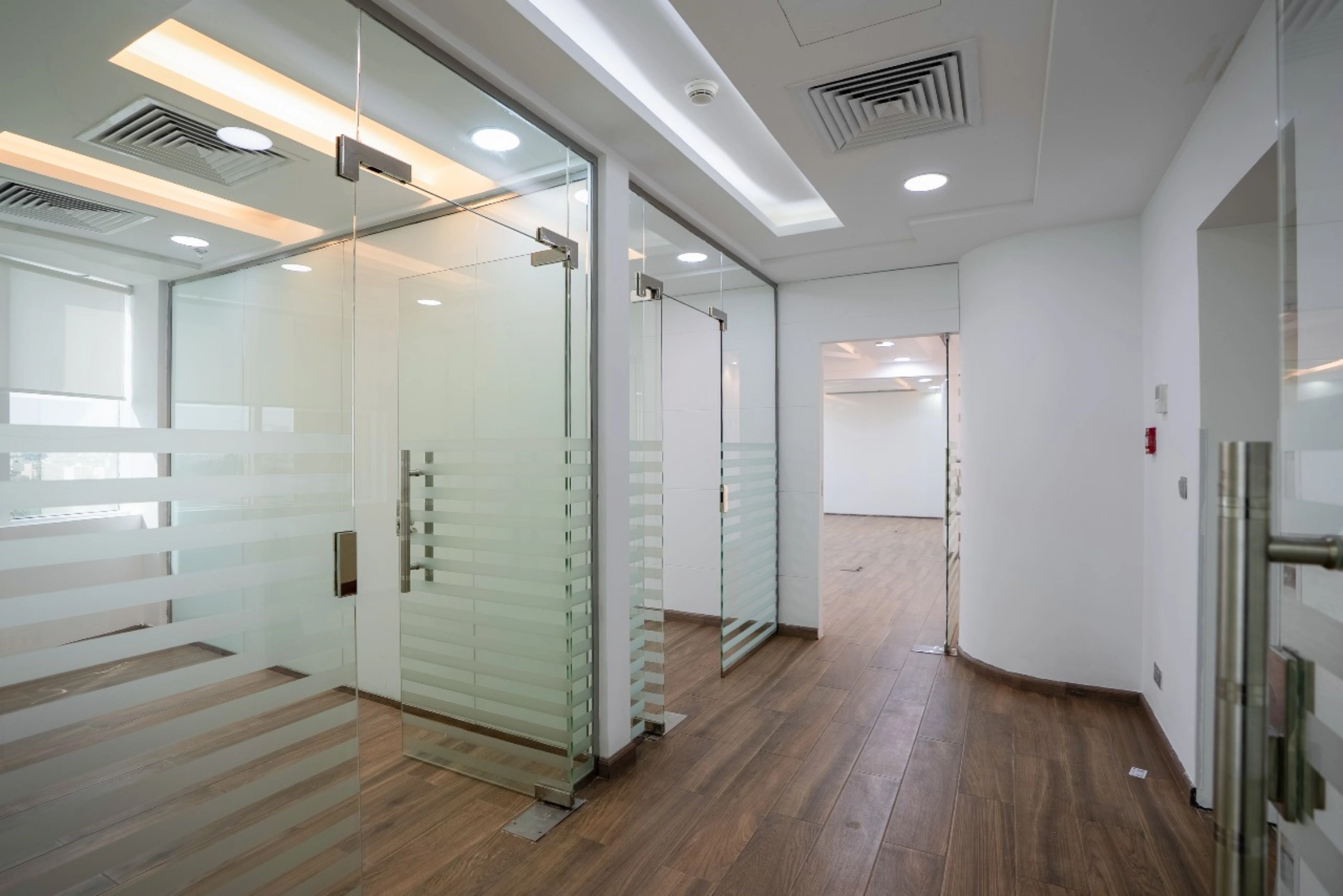 WhatsApp Image 2025-11-19 at 3.07.54 PM (3)